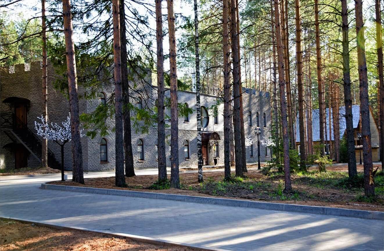 фото — База отдыха «Айвенго»