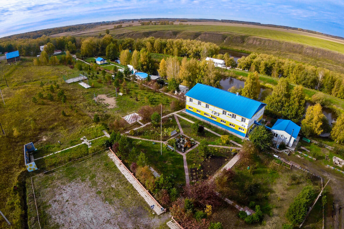 фото — База отдыха «Подсолнухи»