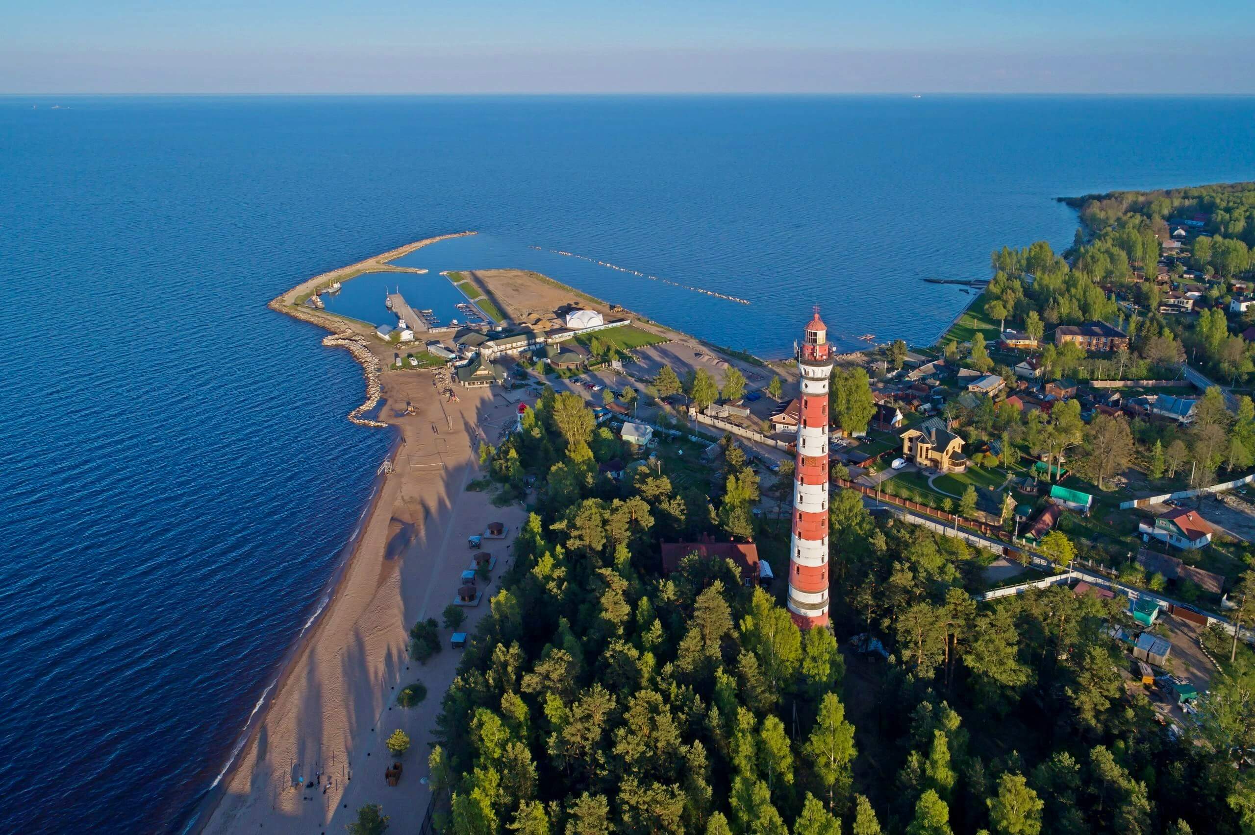 фото — База отдыха «Мир маяков»